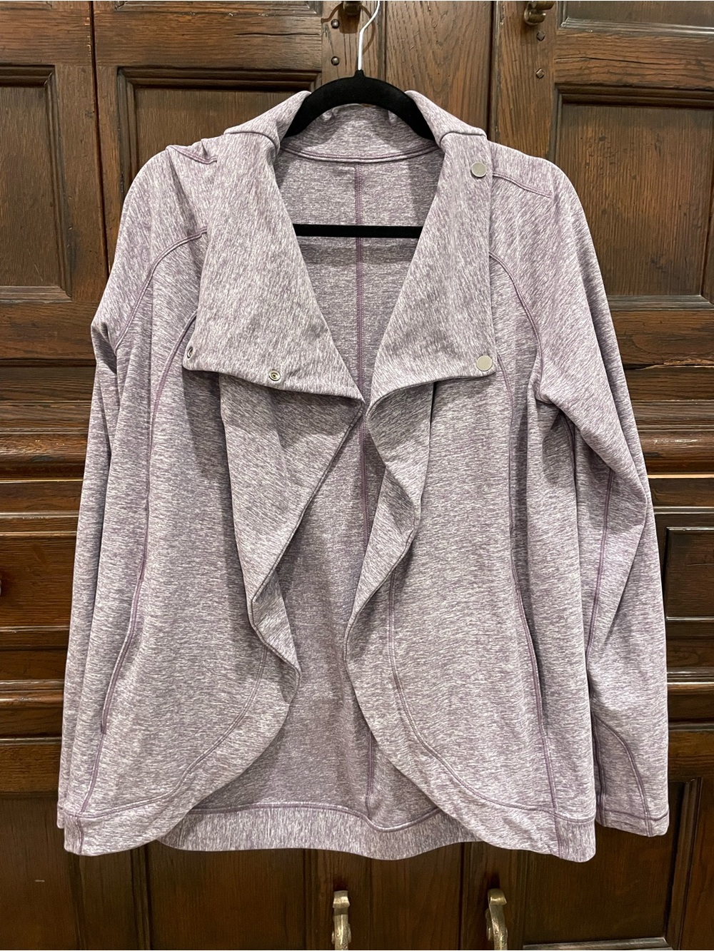 Lululemon Athletica Rulu Rally Wrap - Picture 2 of 9
